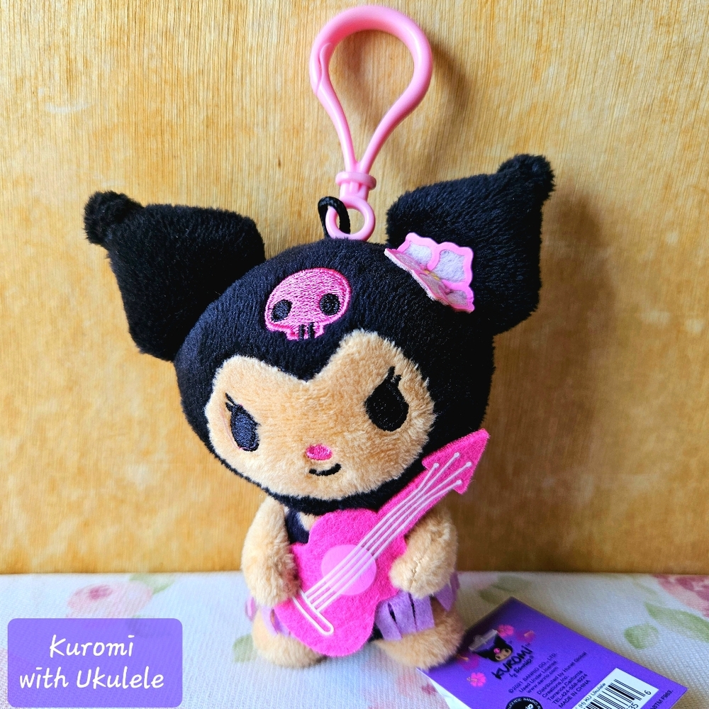 🍒[NWT] Hello Kitty Keychain | Keyring | Plush *Hawaii Exclusive* - Picture 10 of 16